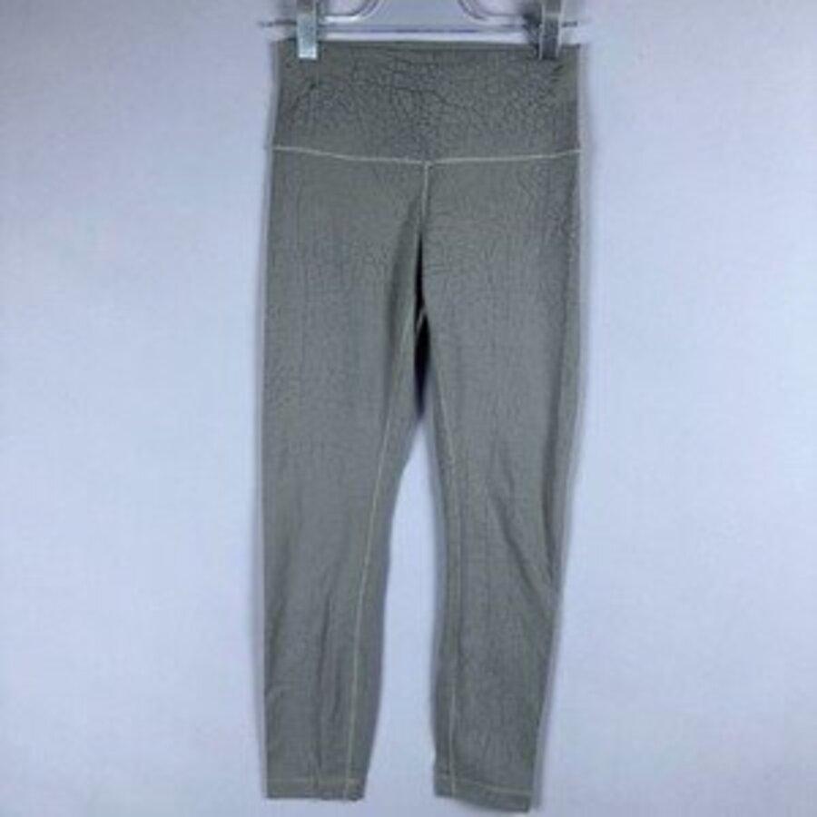 Used Designer Clothing UK - ThriftUp UK pre-owned branded stock